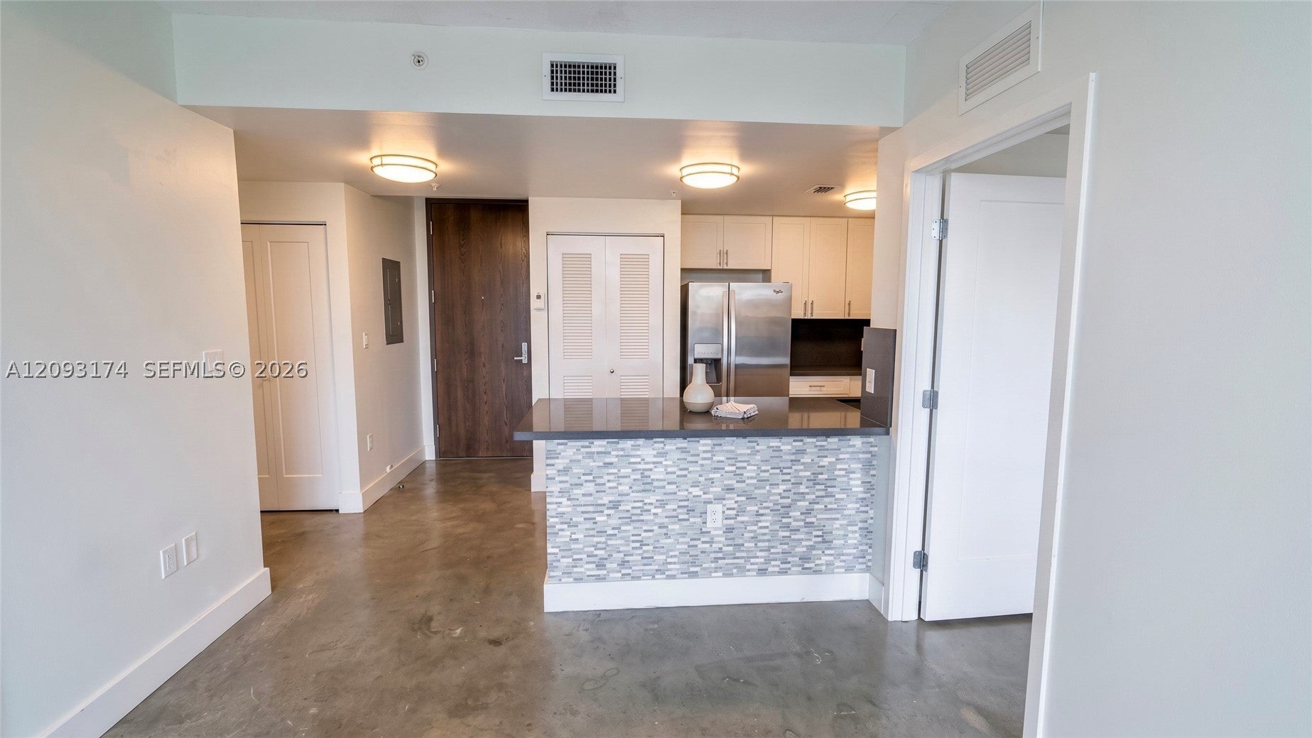 4332 W Flagler 301