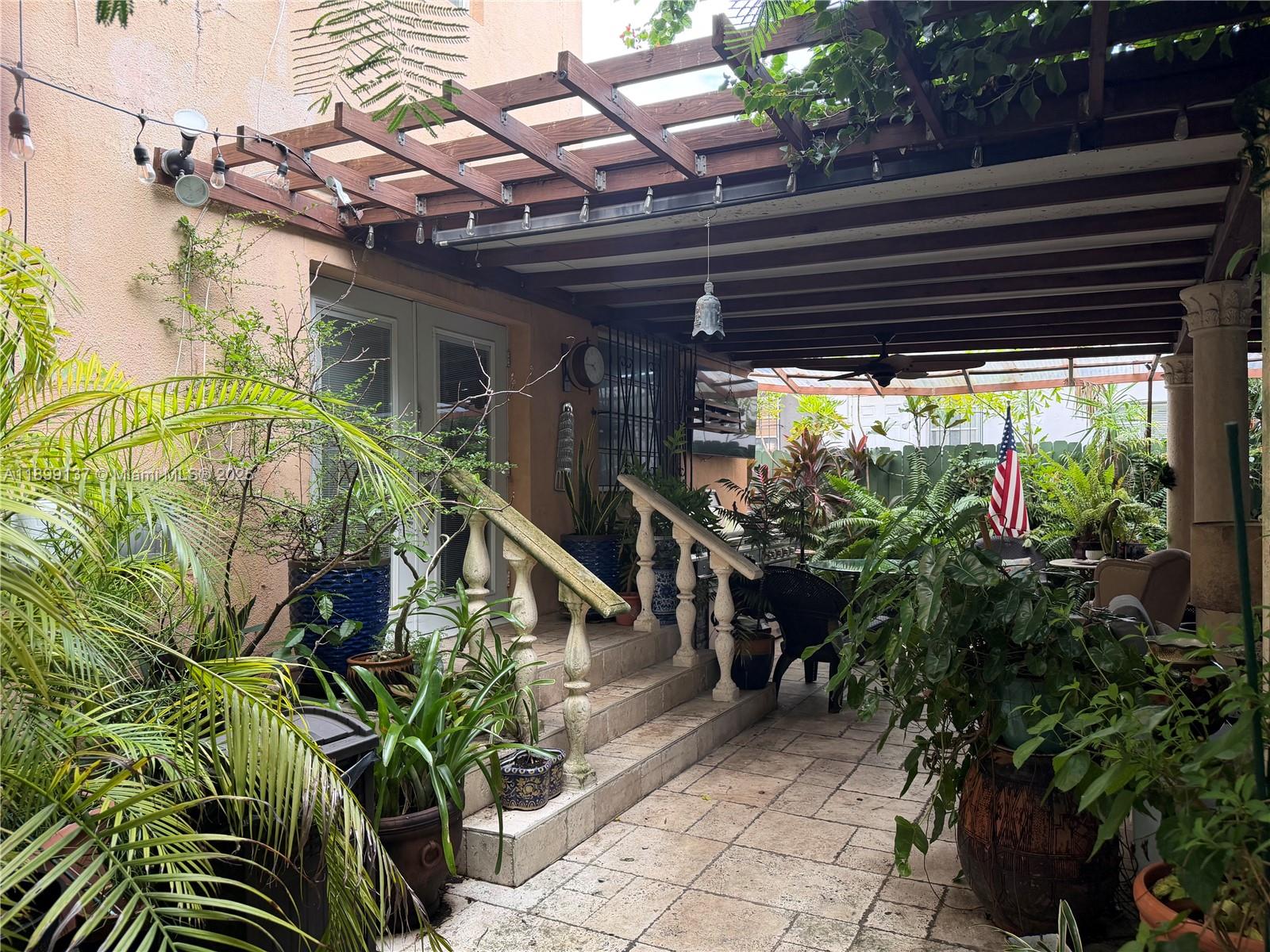 SHENANDOAH - Residential