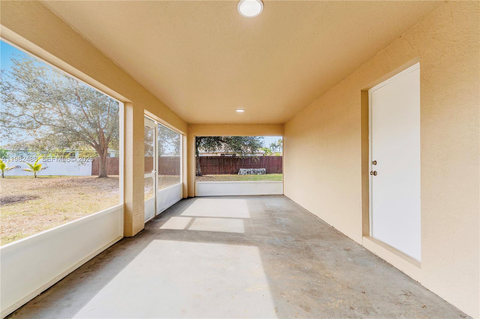 PORT ST LUCIE SECTION 33 - Residential