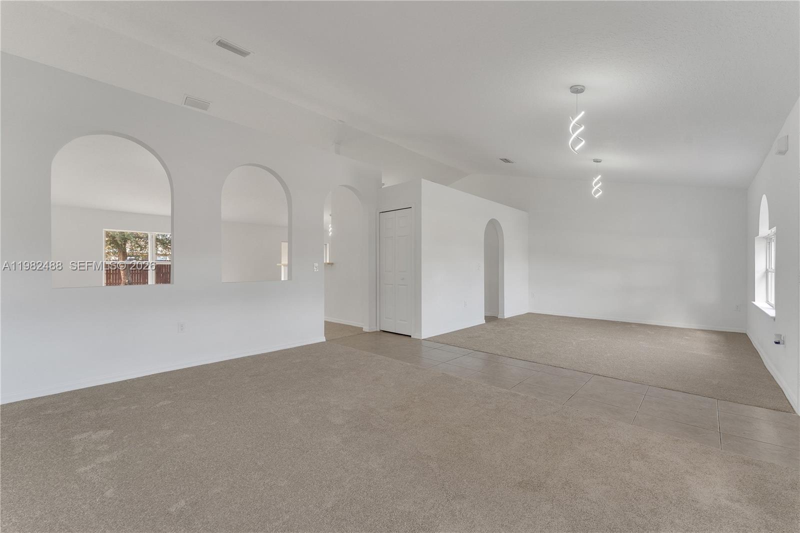 PORT ST LUCIE SECTION 33 - Residential