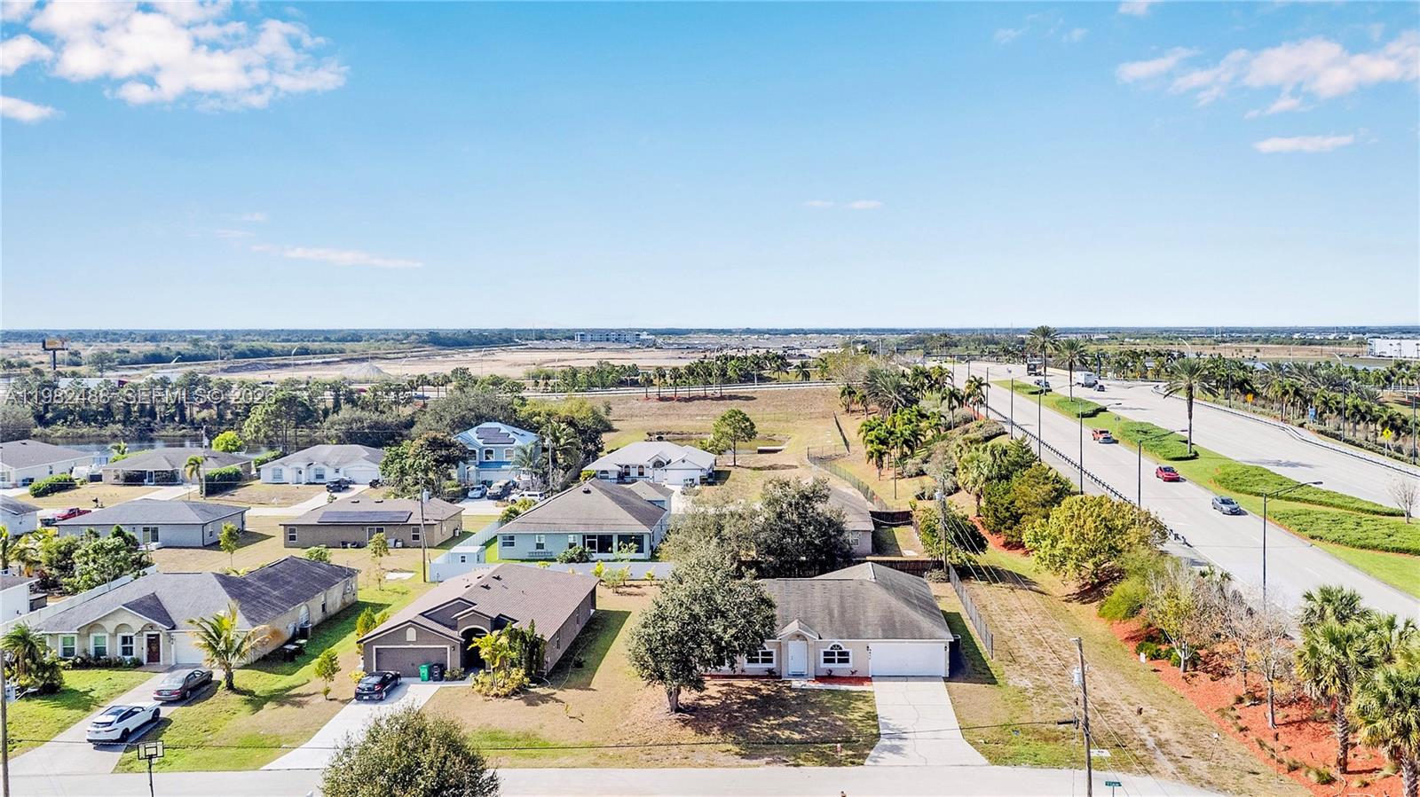 PORT ST LUCIE SECTION 33 - Residential