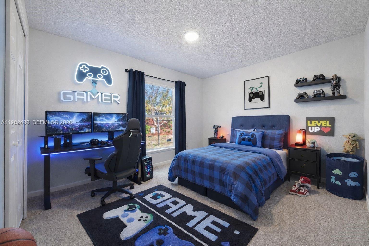 PORT ST LUCIE SECTION 33 - Residential