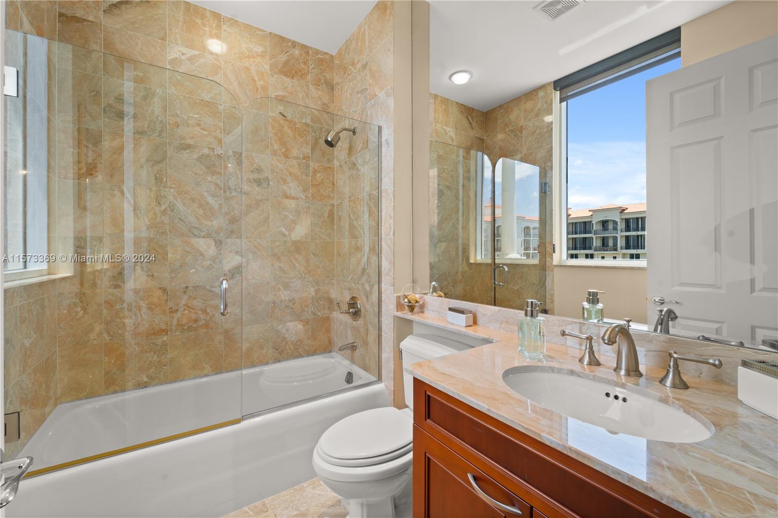 MILANO AT DEERING BAY CON - Residential