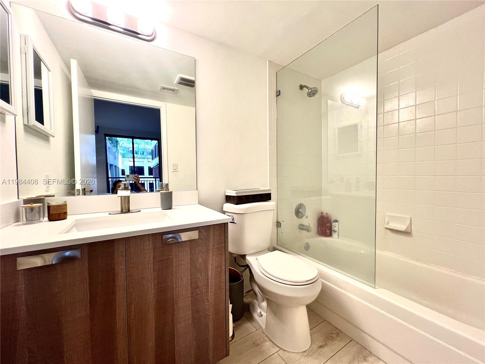 BRICKELL KEY II CONDO - Residential