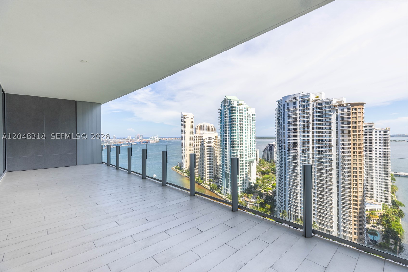 300 Biscayne Blvd Way 2702