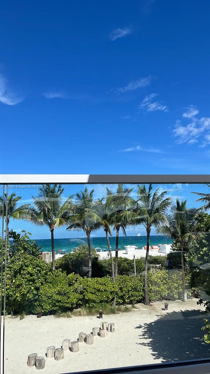 RONEY PALACE CONDO - Residential