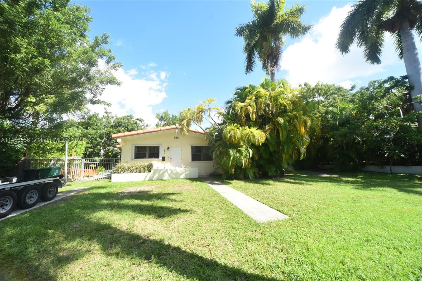 TROPICAL ISLE HOMES SUB 4 - Residential