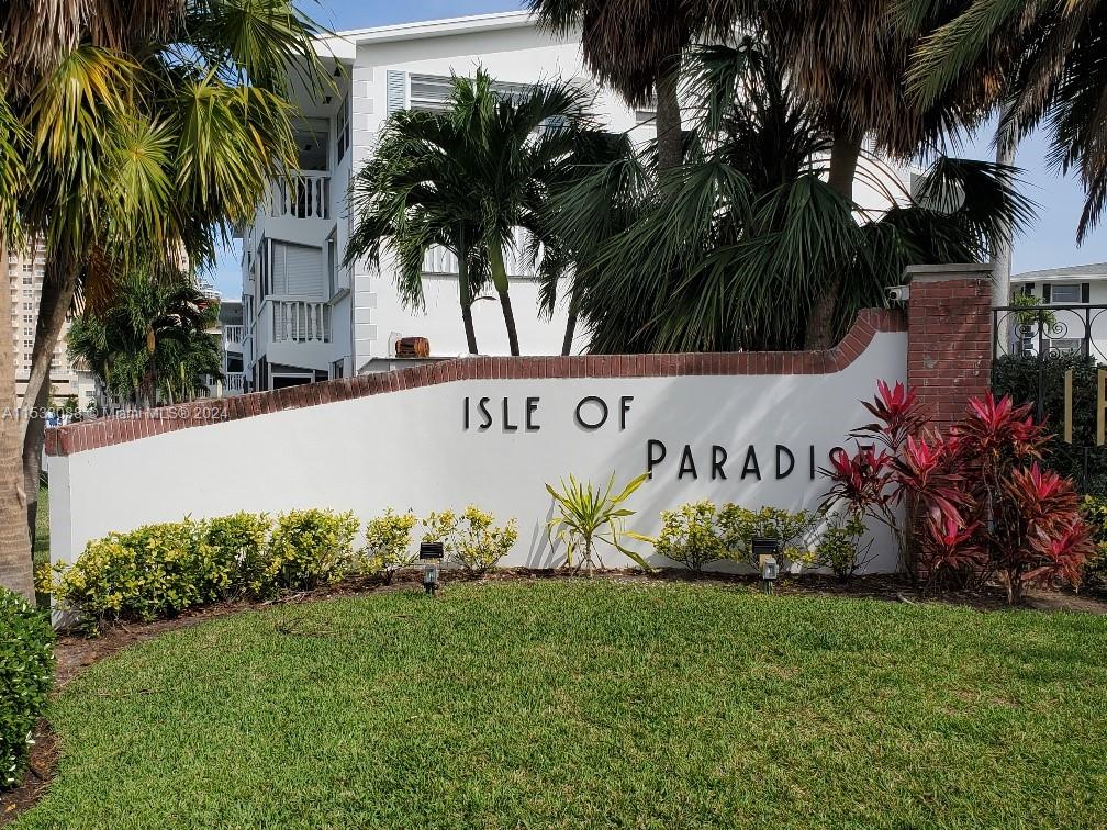 Photo 1 of 440 Paradise Isle Blvd Blvd 304, Hallandale Beach, Florida, $239,000, Web #: 11533088