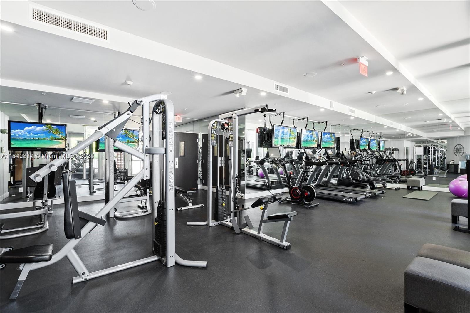 ARTECITY GOVERNOR CONDO - Residential Lease