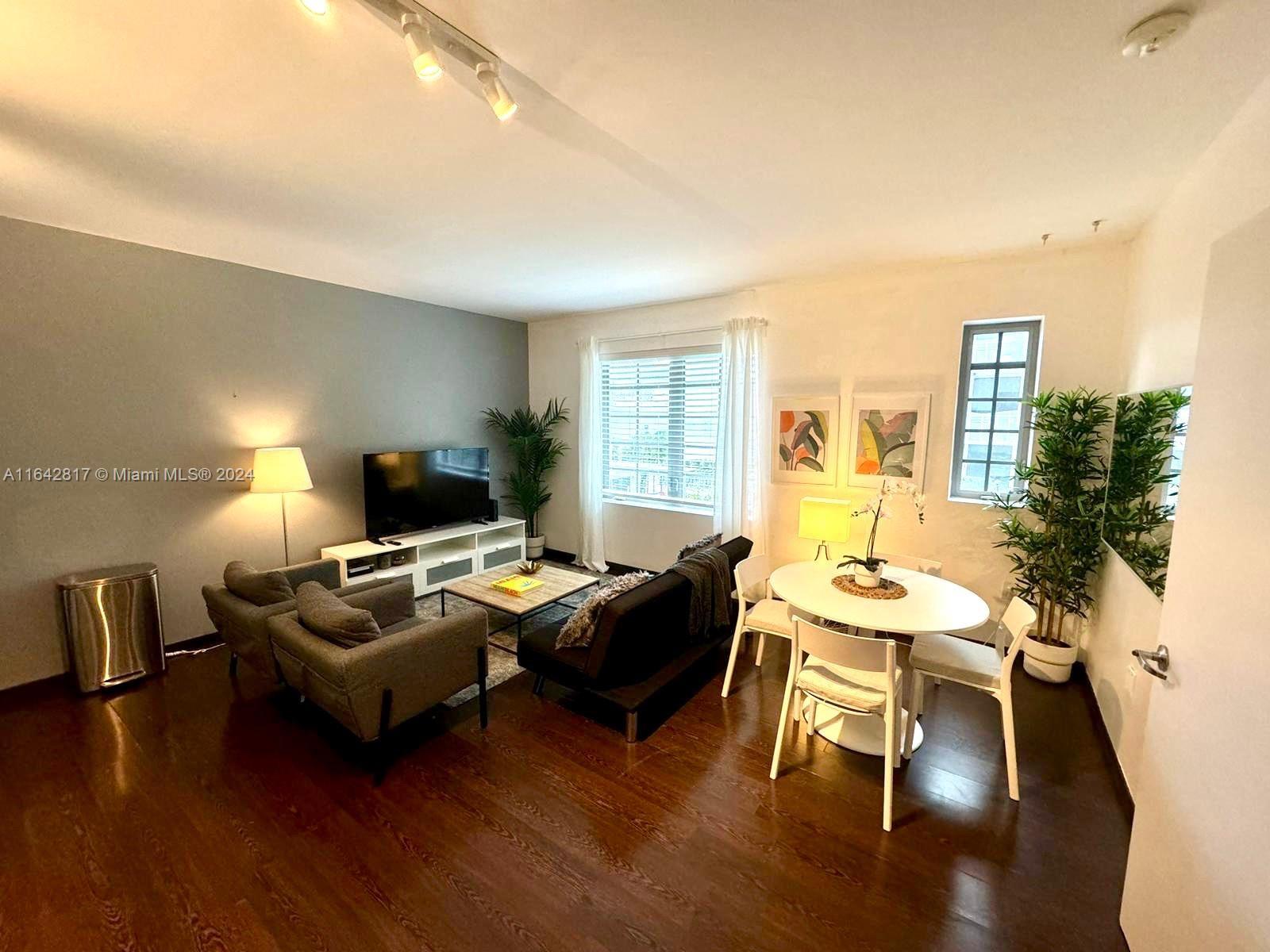 ARTECITY GOVERNOR CONDO - Residential Lease
