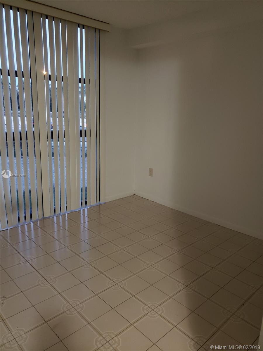 INTERNATIONAL PARK I COND - Residential Lease