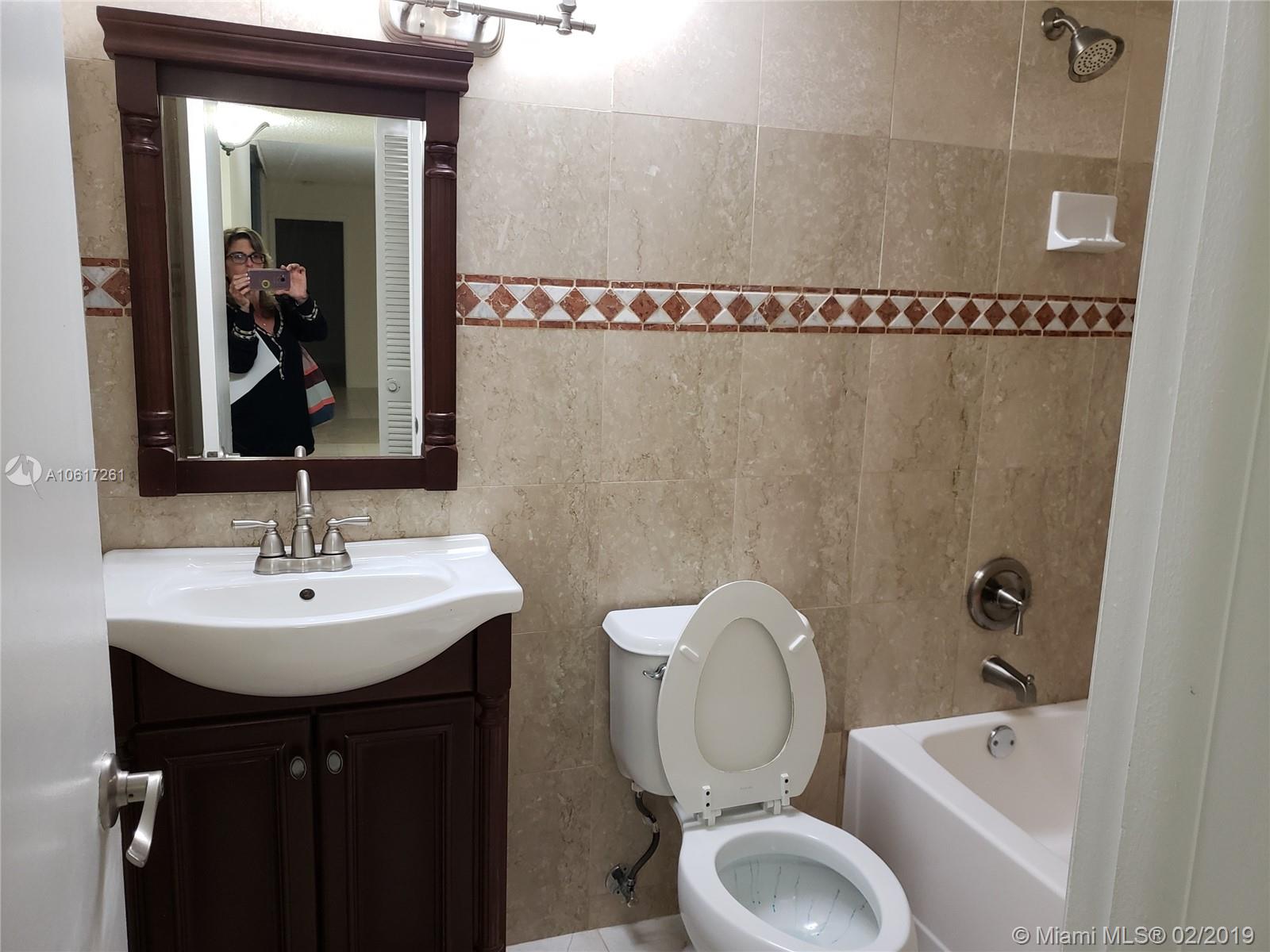 INTERNATIONAL PARK I COND - Residential Lease