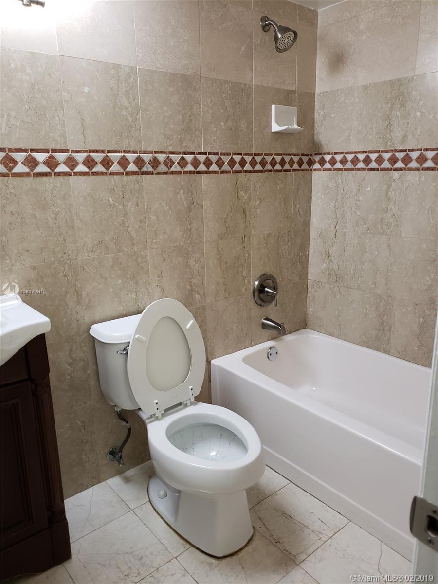 INTERNATIONAL PARK I COND - Residential Lease