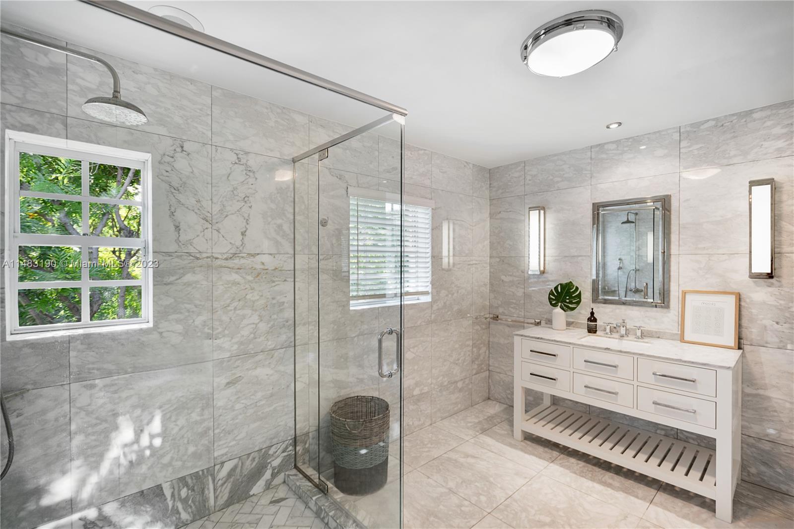 DI LIDO ISLAND - Residential