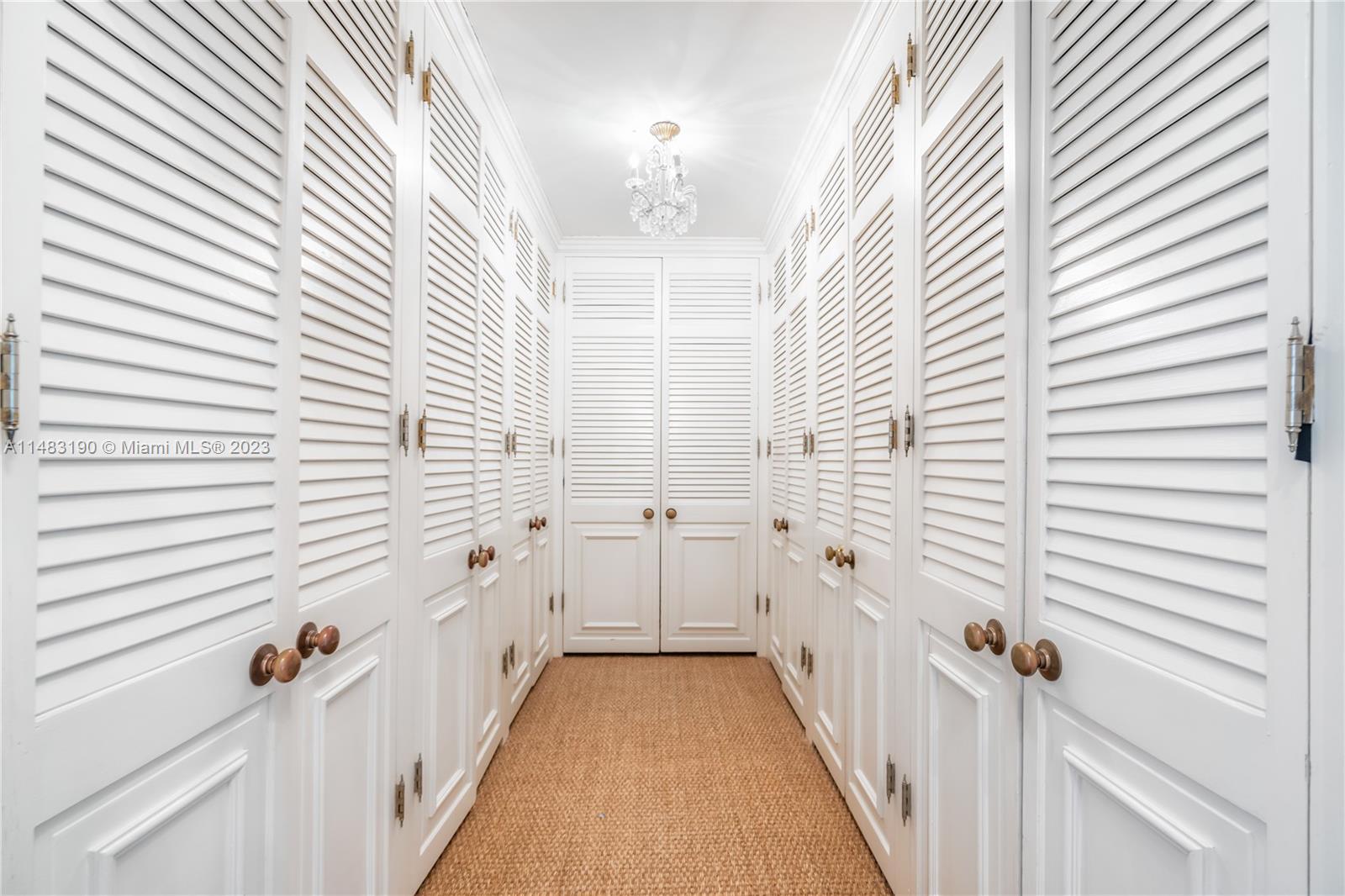 DI LIDO ISLAND - Residential