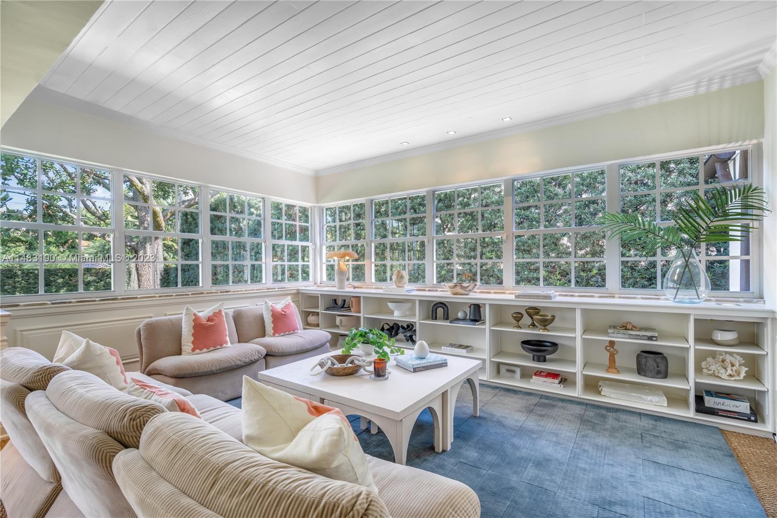 DI LIDO ISLAND - Residential