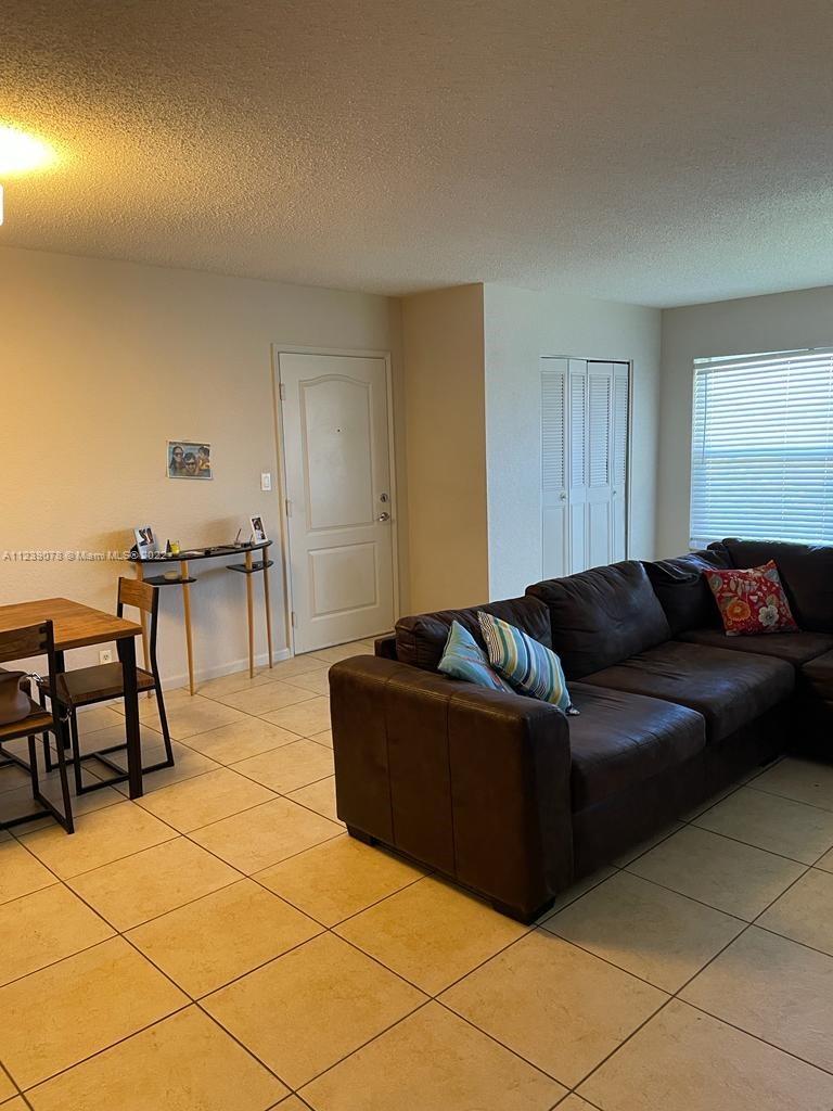 COCO CAY CONDO - Residential