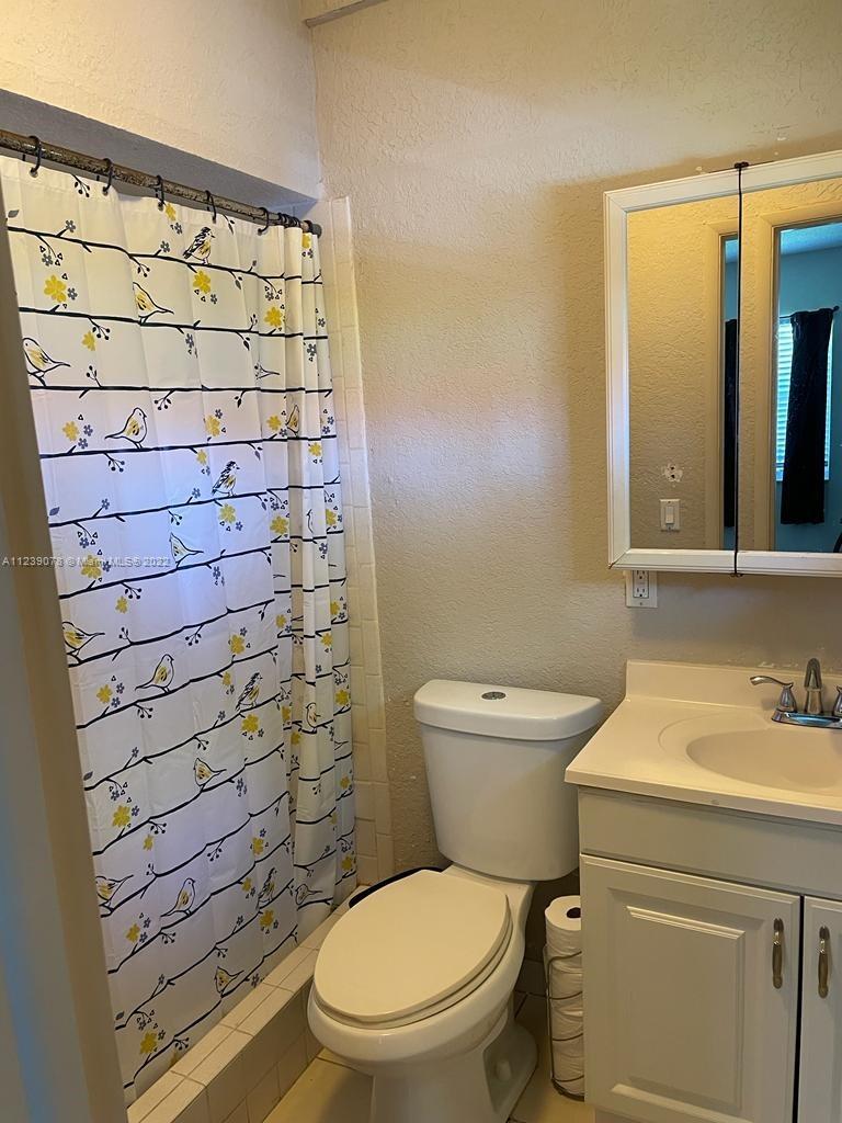 COCO CAY CONDO - Residential