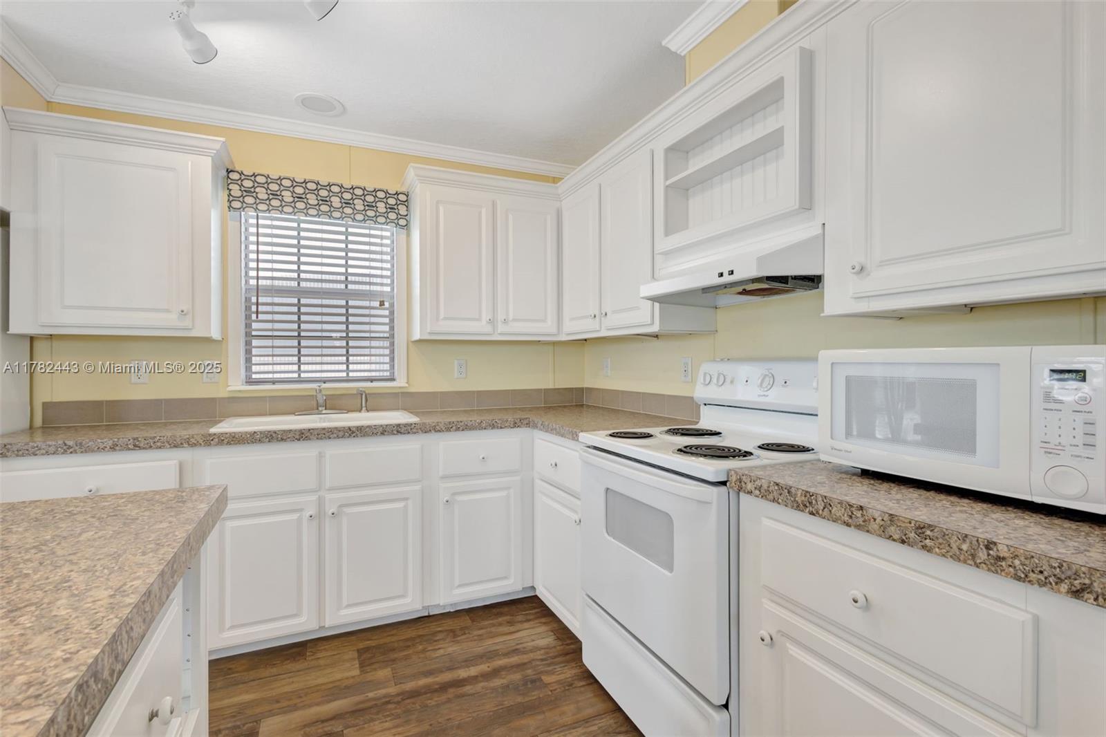 NORTHERN PINES MOBILE HOM - Residential