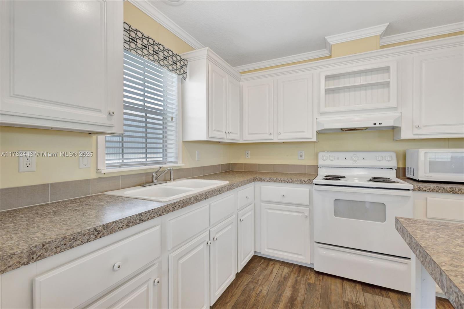 NORTHERN PINES MOBILE HOM - Residential
