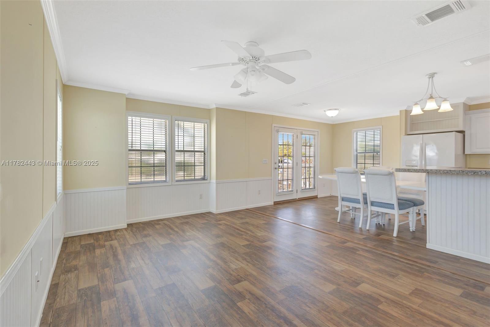 NORTHERN PINES MOBILE HOM - Residential