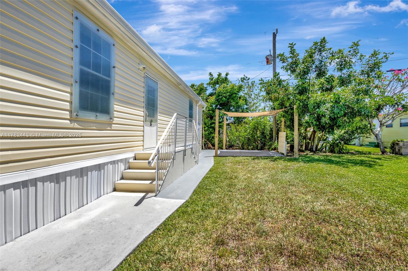 NORTHERN PINES MOBILE HOM - Residential