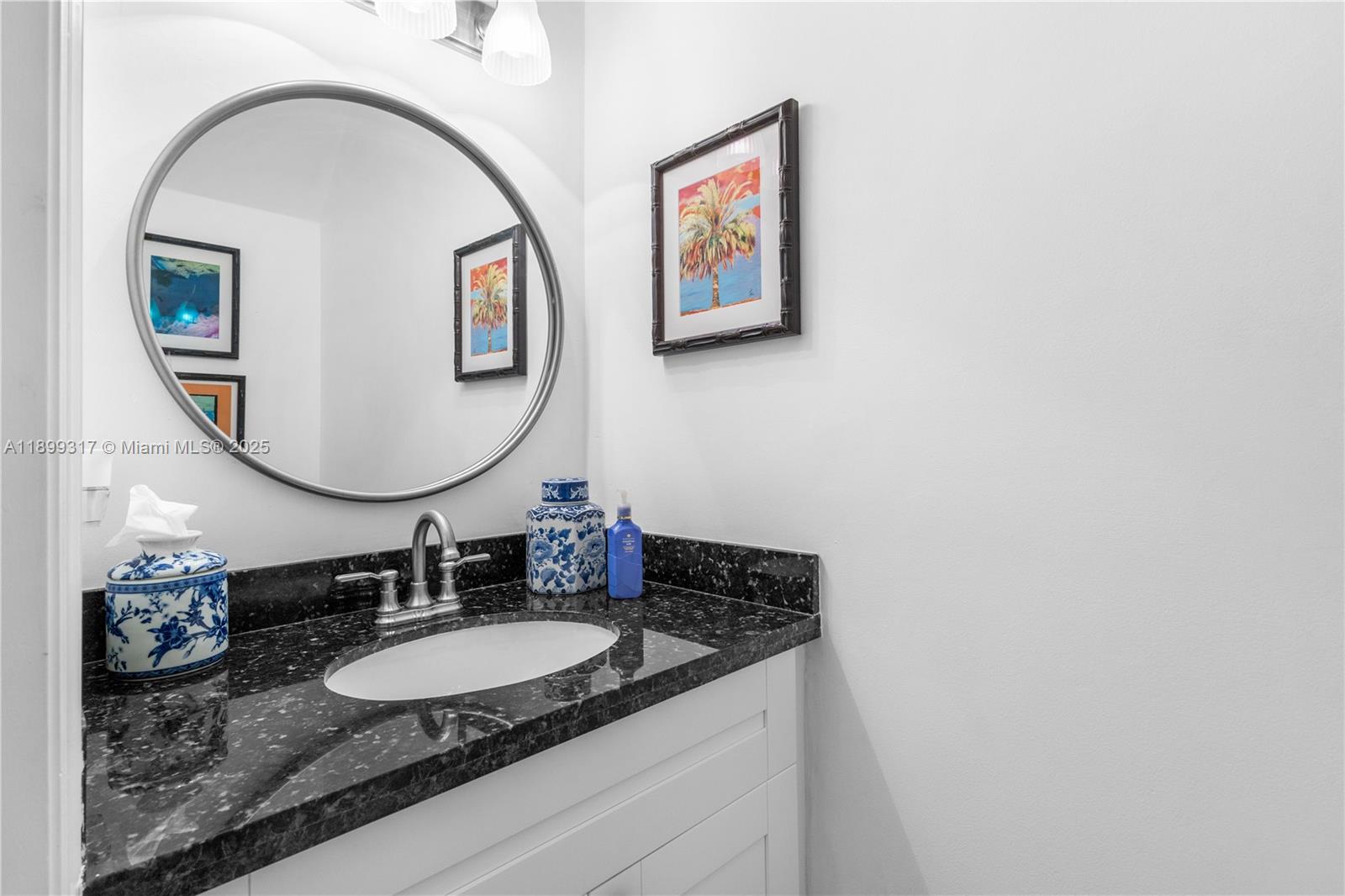 EMBASSY LAKES - Residential