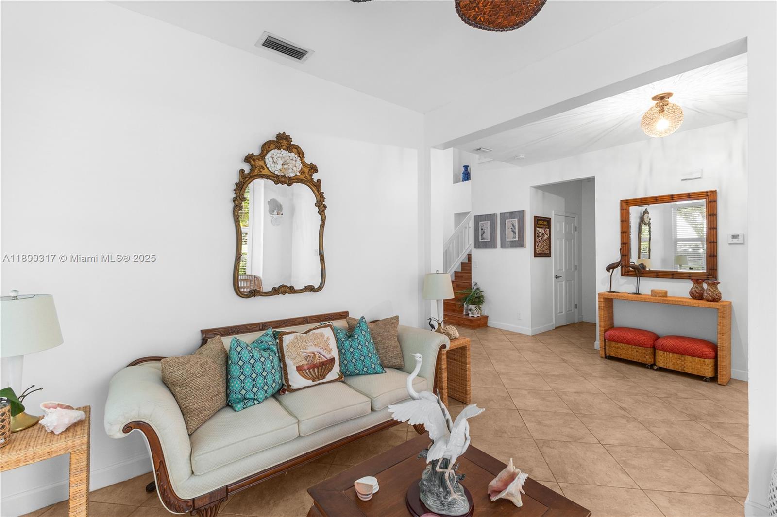 EMBASSY LAKES - Residential