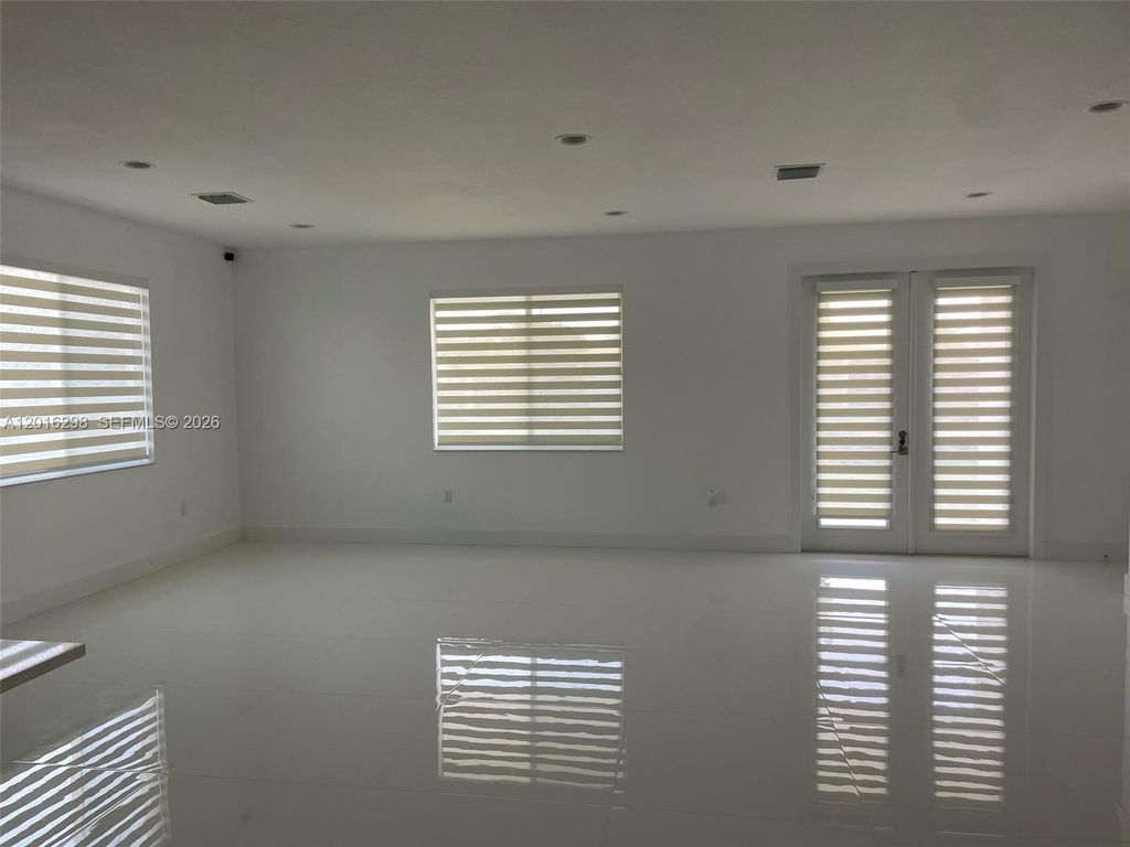 Photo of 1765 SE Aires Ln, Port St Lucie, FL 34984 (MLS # A12016298)