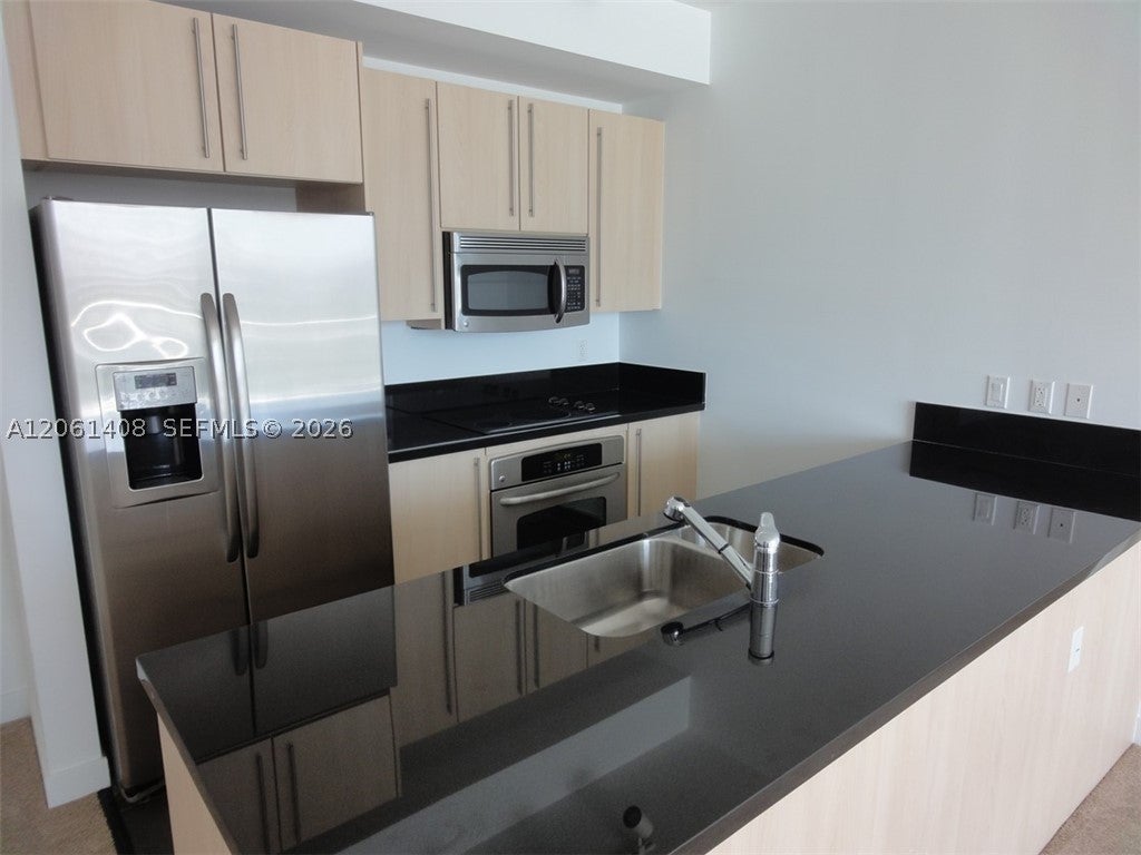 79 SW 12th St 1203-S