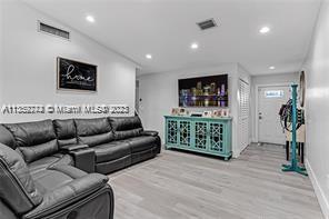 BENT TREE SEC 1 - Residential Lease