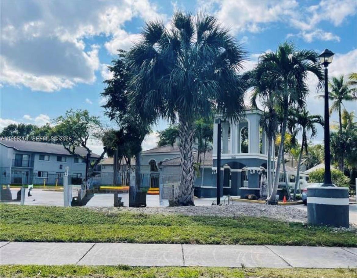 VILLA BELLINI CONDO - Residential Lease