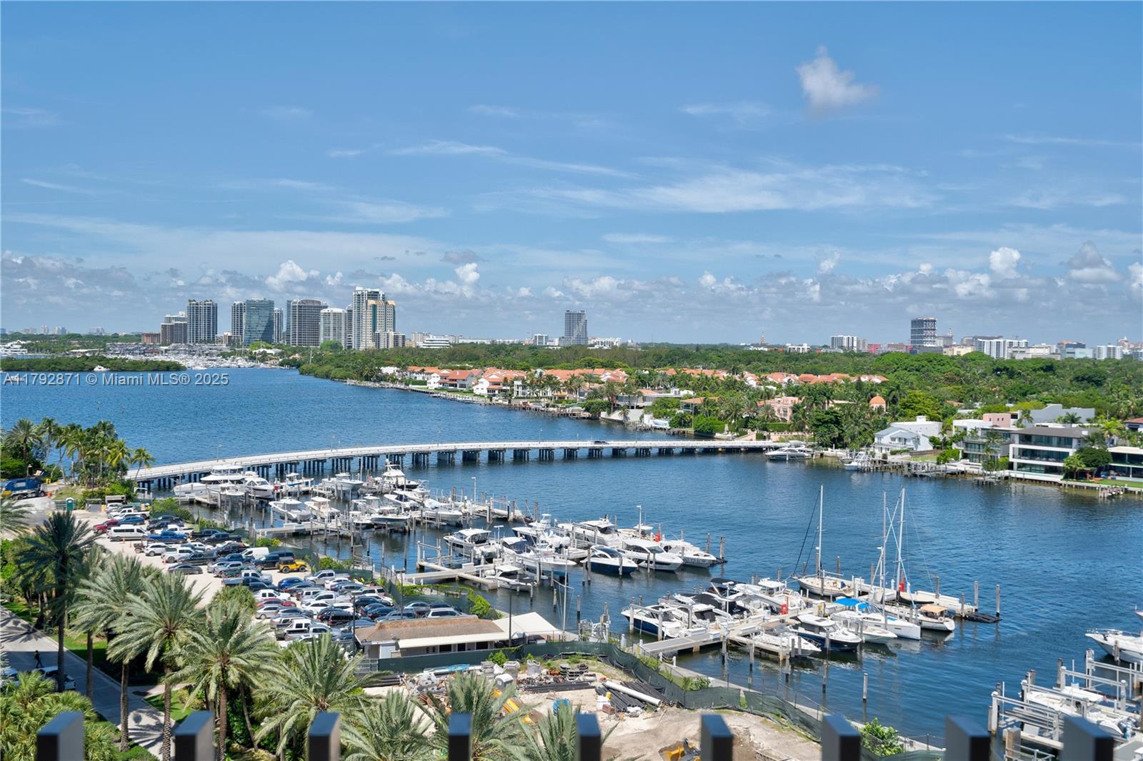 3 Grove Isle Dr C1108, Miami, Broward County, Florida - 2 Bedrooms  
2 Bathrooms - 