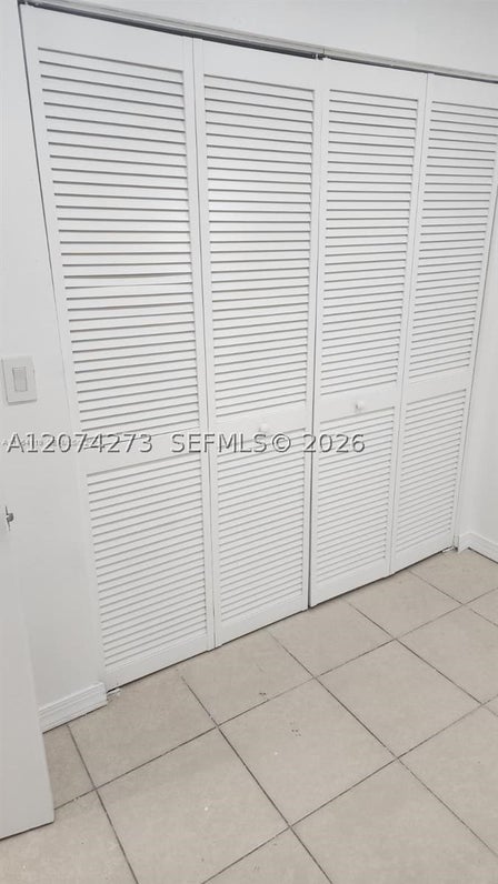 4108 RIVERSIDE DR — listing photo 3
