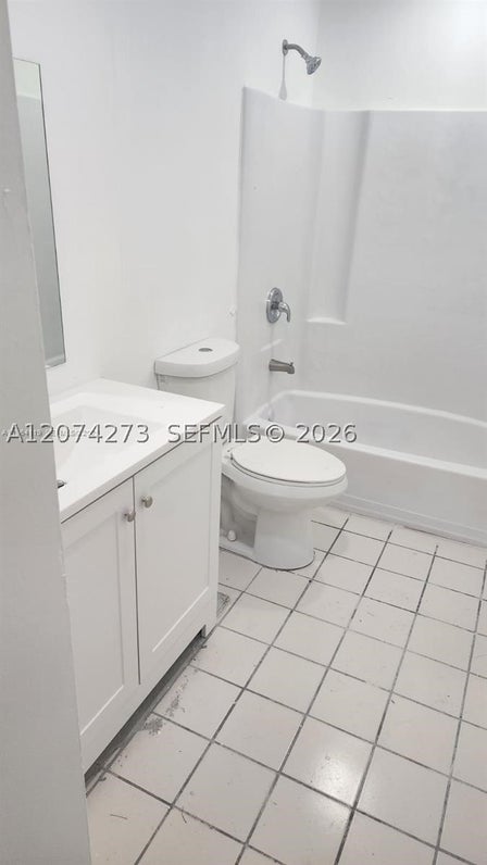 4108 RIVERSIDE DR — listing photo 2