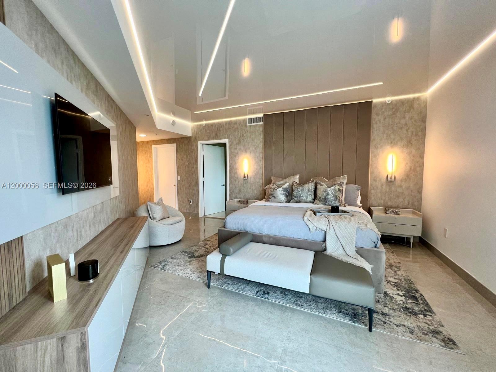 17301 Biscayne Blvd 308