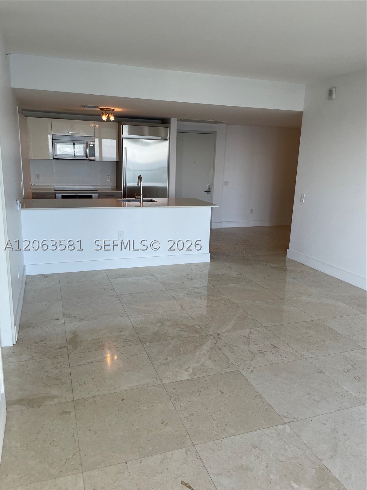 1300 Brickell Bay Dr 3204