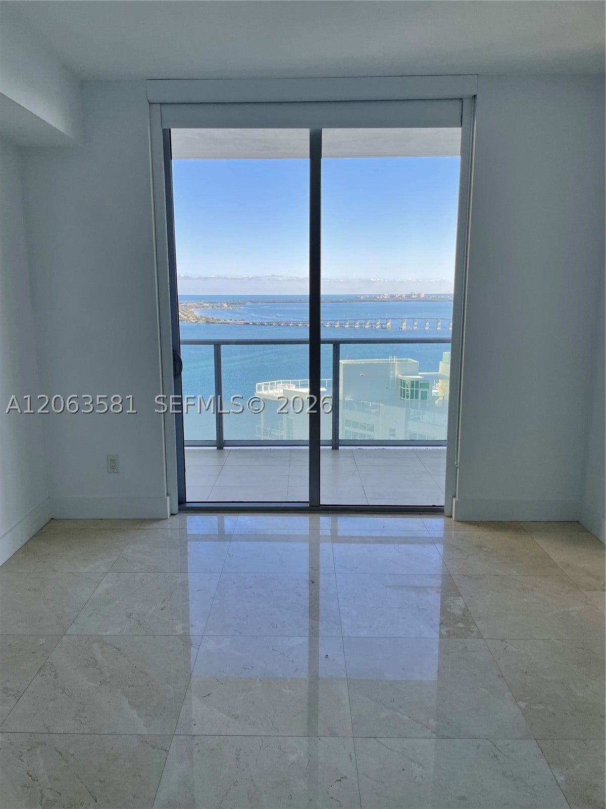 1300 Brickell Bay Dr 3204