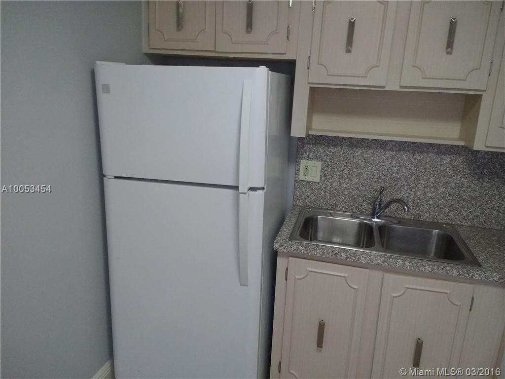 Ashleigh House Condo - Residential Lease