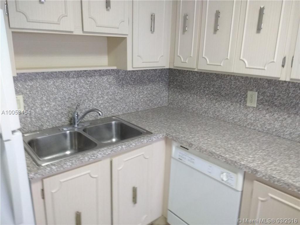 Ashleigh House Condo - Residential Lease