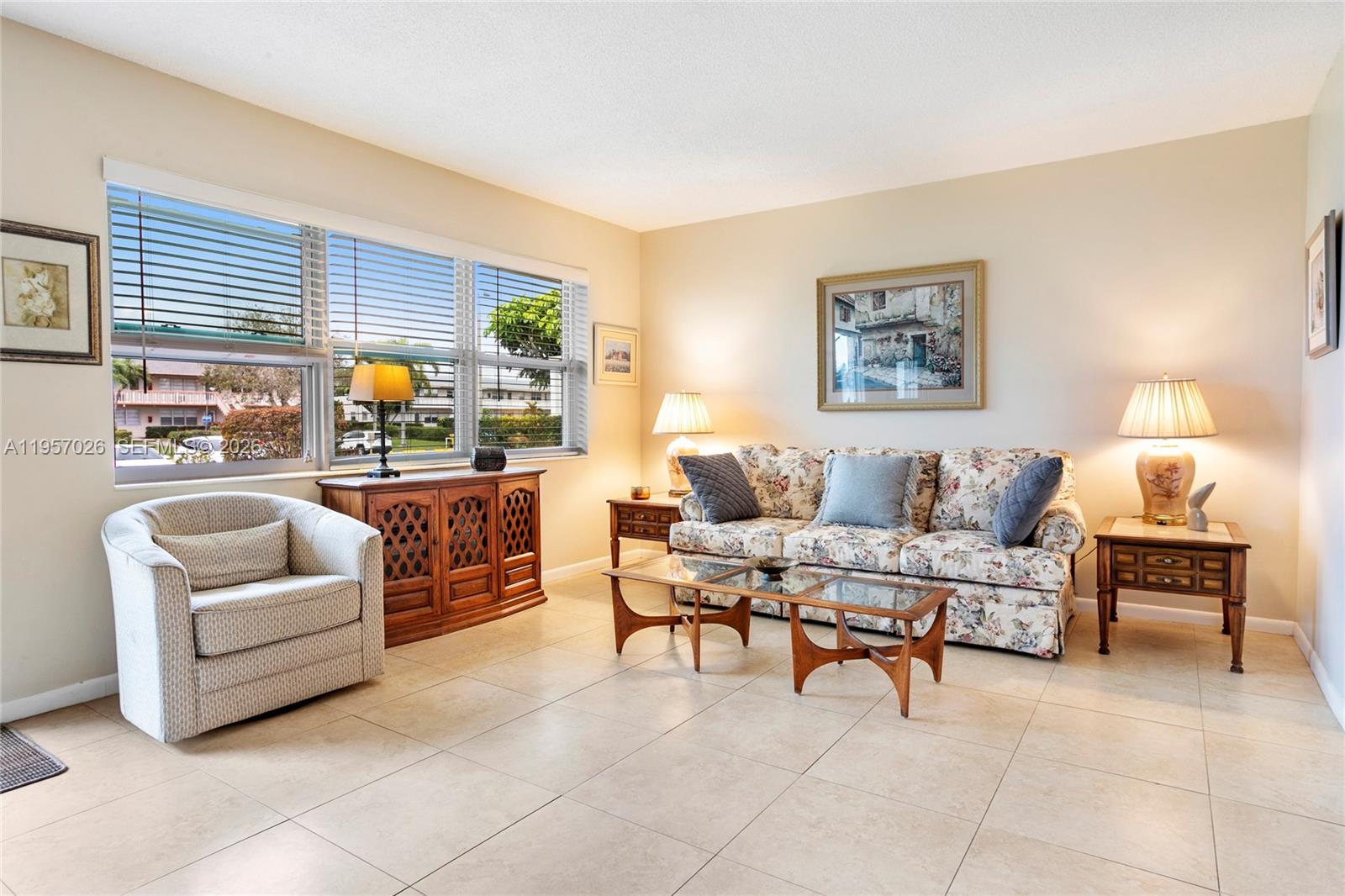 BEDFORD CONDO - Residential