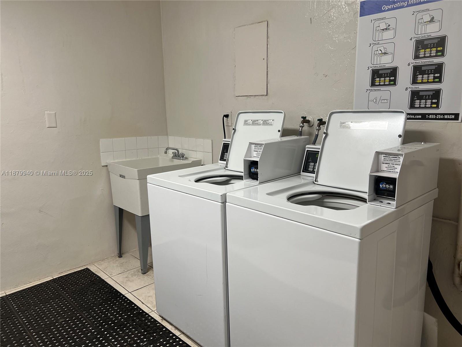 OCEANVIEW BUILDING A COND - Residential Lease