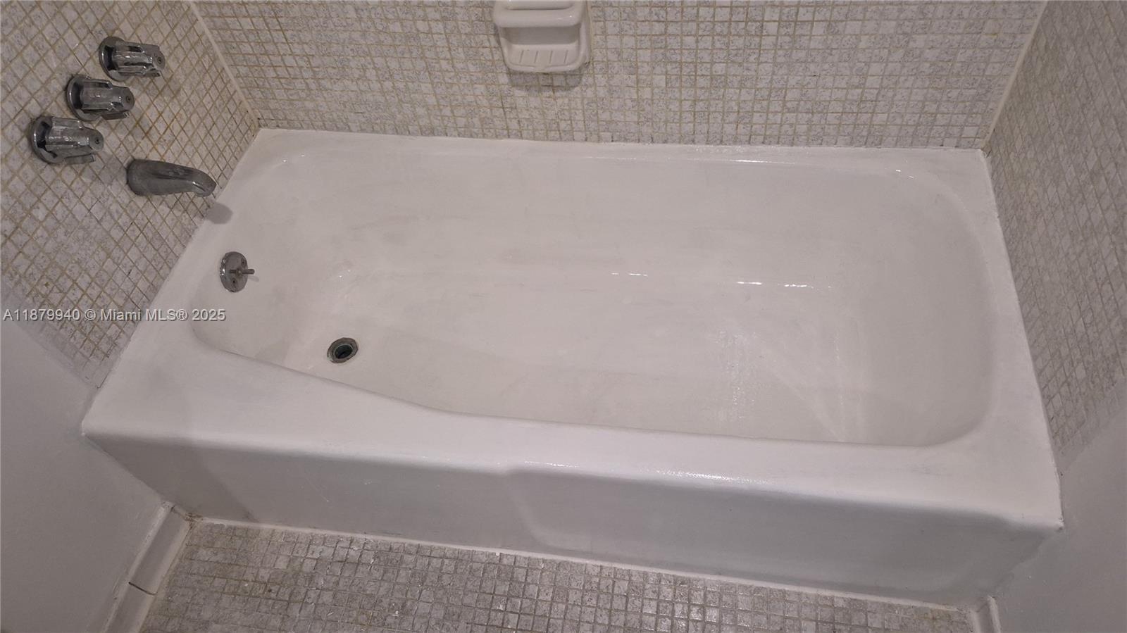 OCEANVIEW BUILDING A COND - Residential Lease