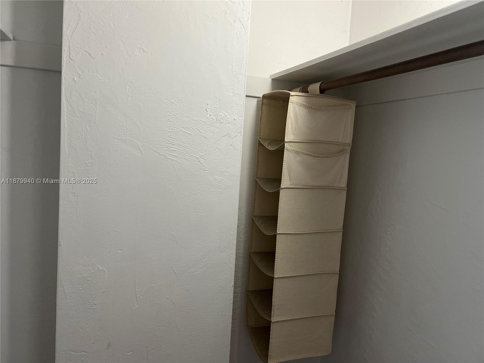 OCEANVIEW BUILDING A COND - Residential Lease