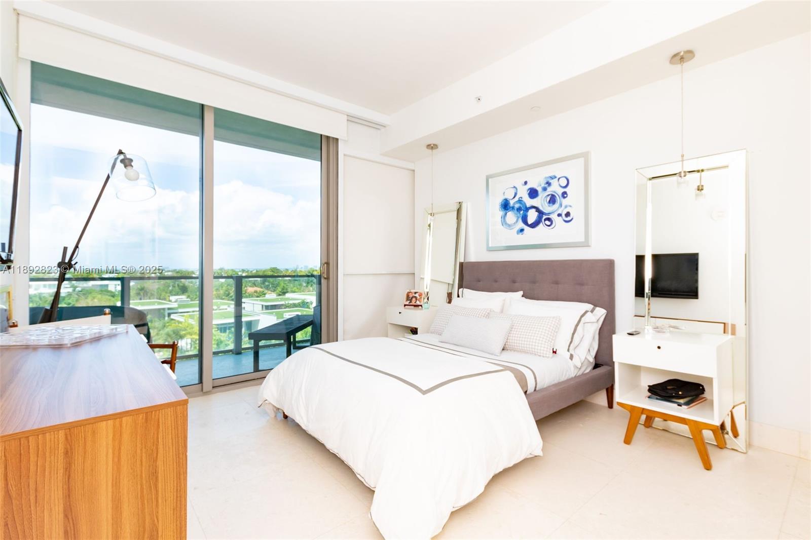 OCEANA KEY BISCAYNE CONDO - Residential Lease