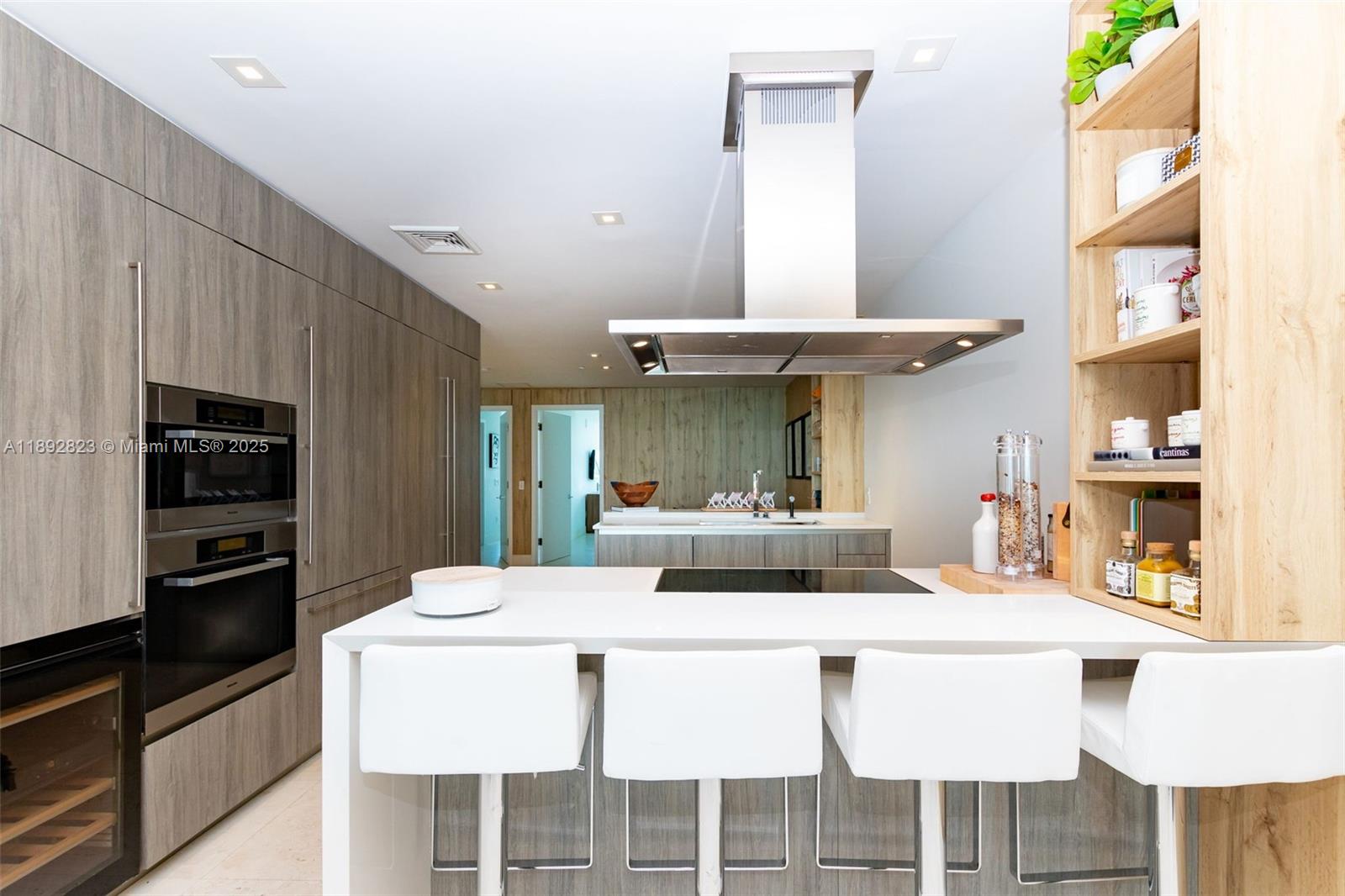 OCEANA KEY BISCAYNE CONDO - Residential Lease