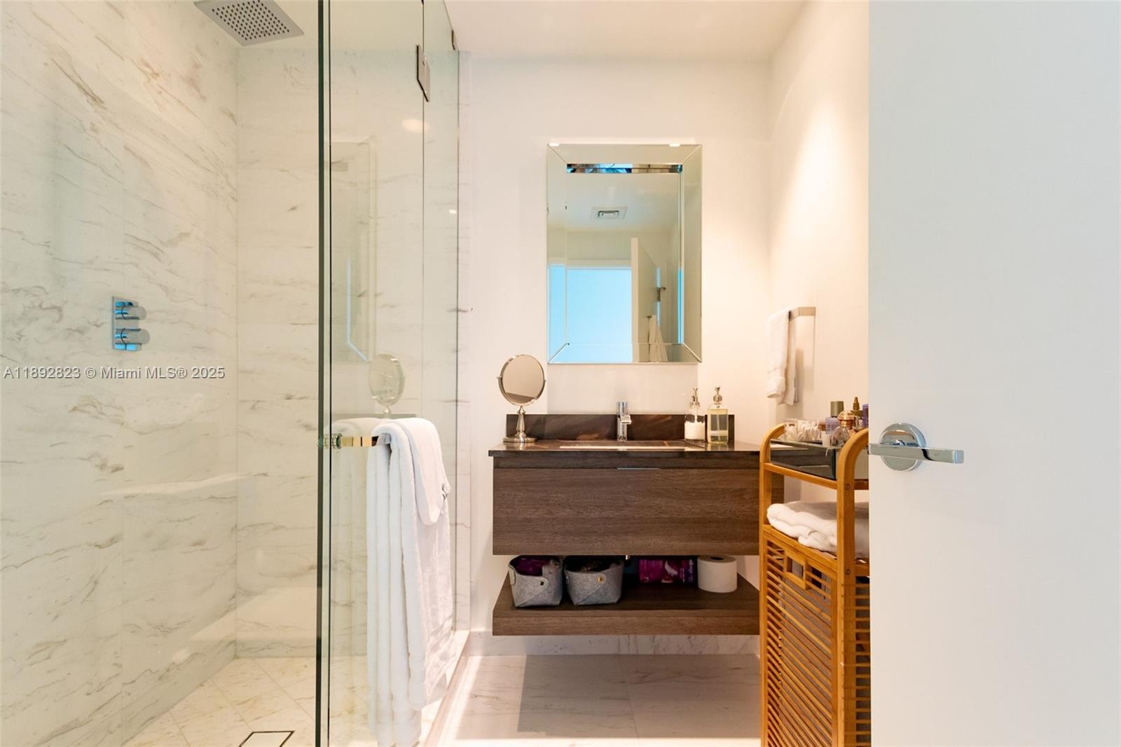 OCEANA KEY BISCAYNE CONDO - Residential Lease