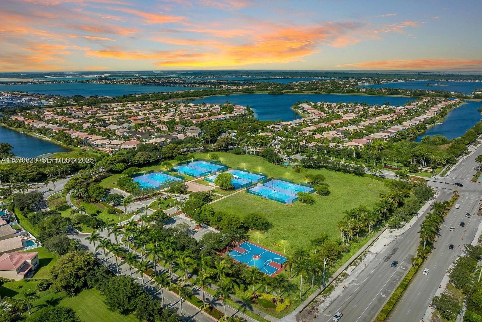 Silver Lakes Emerald Sound - Residential