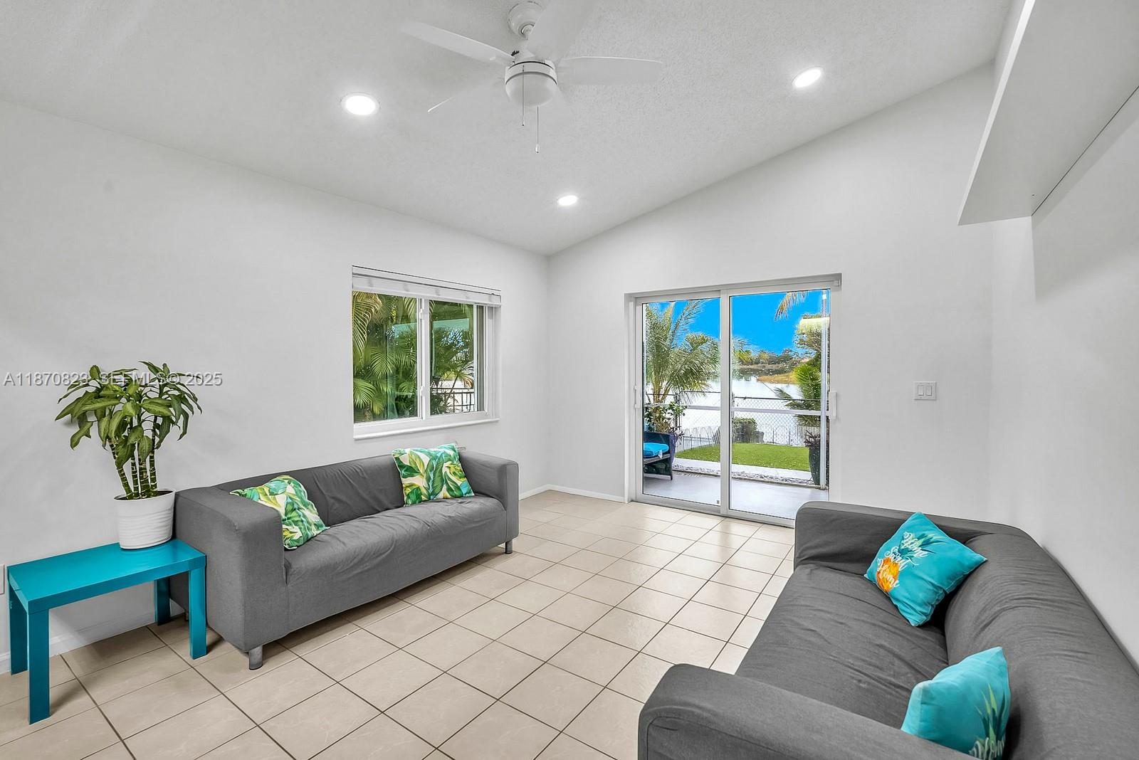 Silver Lakes Emerald Sound - Residential