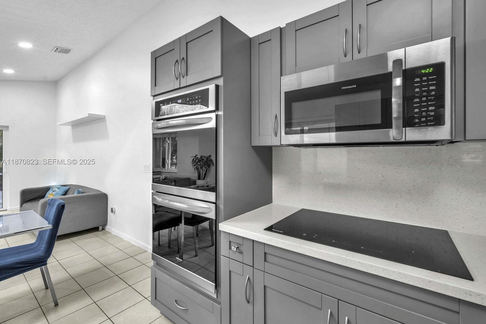 Silver Lakes Emerald Sound - Residential